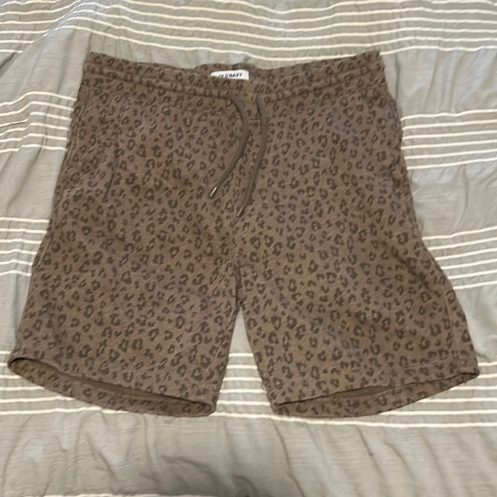 Men’s Old Navy Cheetah Print Jogger Sweatshorts